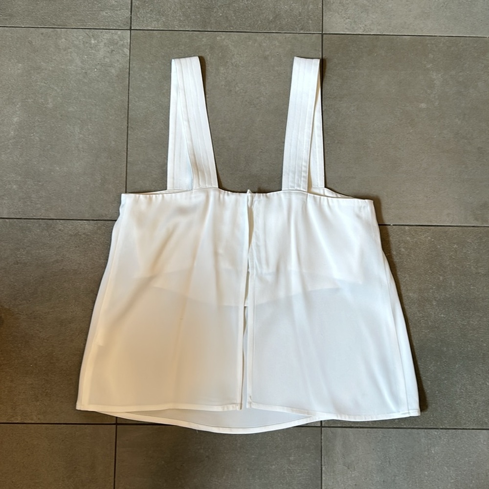 Karina Grimaldi Awada Solid White Top - Picture 3 of 12